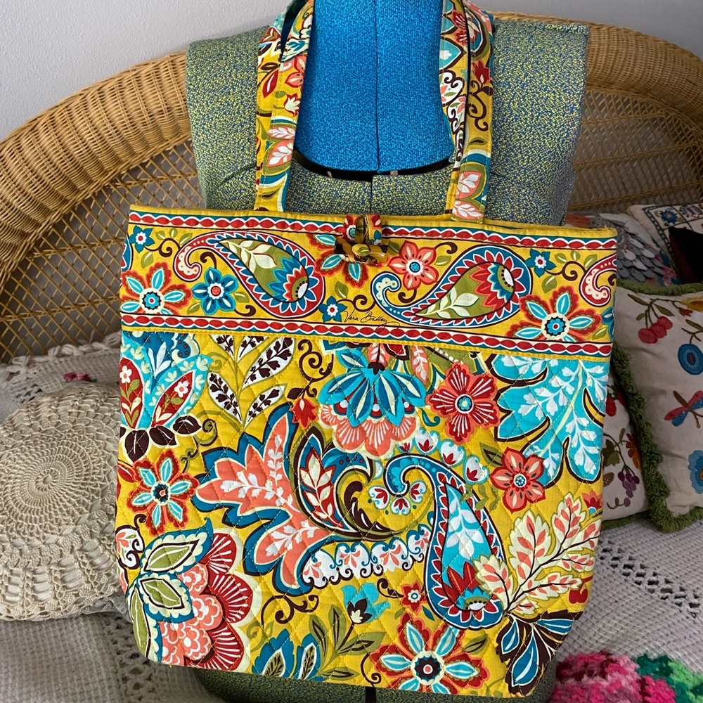 Vera Bradley tote